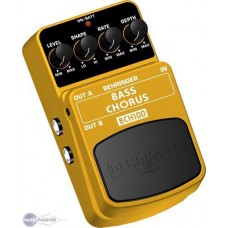 EFEK BASS BEHRINGER BCH 100